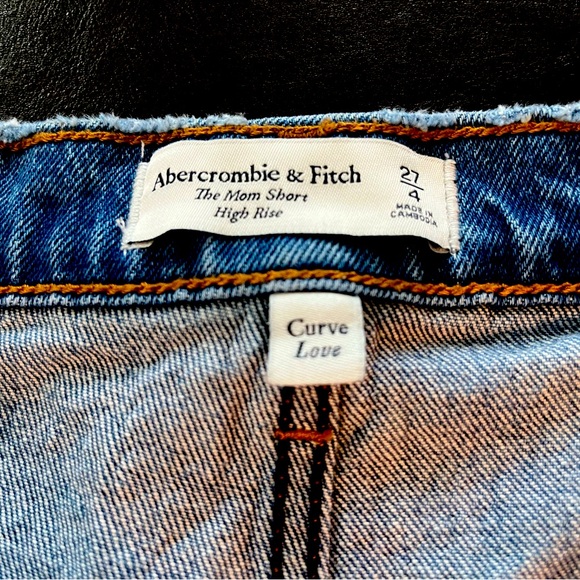 Abercrombie & Fitch Mom Shorts - Curve Love - Picture 3 of 4